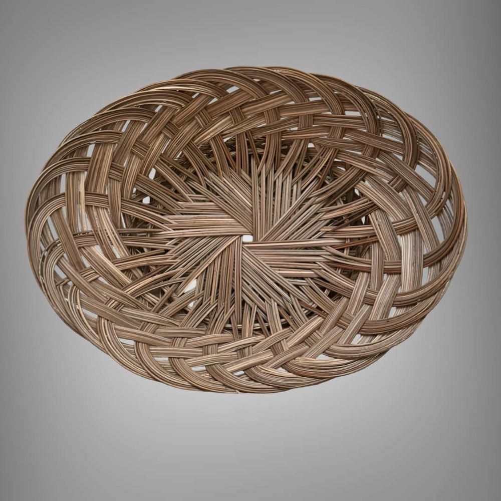 WOVEN BASKET